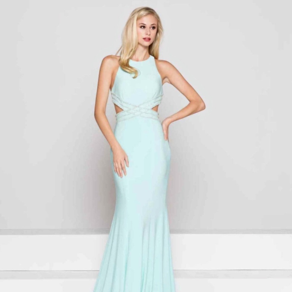 Elegant Light Blue Evening Gown